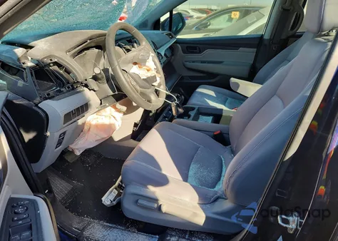 2019 Honda Odyssey Lx z USA, uszkodzony, nr VIN 5FNRL6H29KB104160